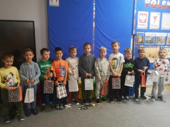 795a6ec3-1ffa-42ef-be6b-e33b4006f443