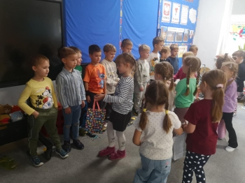 f8713595-4598-4297-9ba4-ce86e5bb6a81