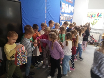 8eacc545-db46-460a-8563-c22aa0229ed6