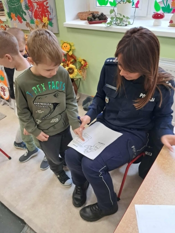 7feb1fdf-0668-4e74-a138-8b4874c97365