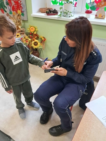 67ed3a32-9ed3-4d9a-8073-5e0ea529d165