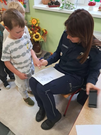 fd39ef7b-0b1e-43ed-8af8-3aef7258dcdc