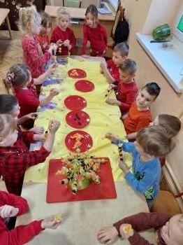 inbound722693441043691201