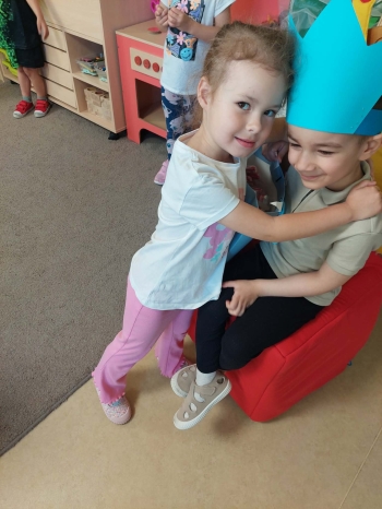Messenger_creation_F9D288E0-B7B1-4FFE-8736-D1E3B1E5AB09.jpeg